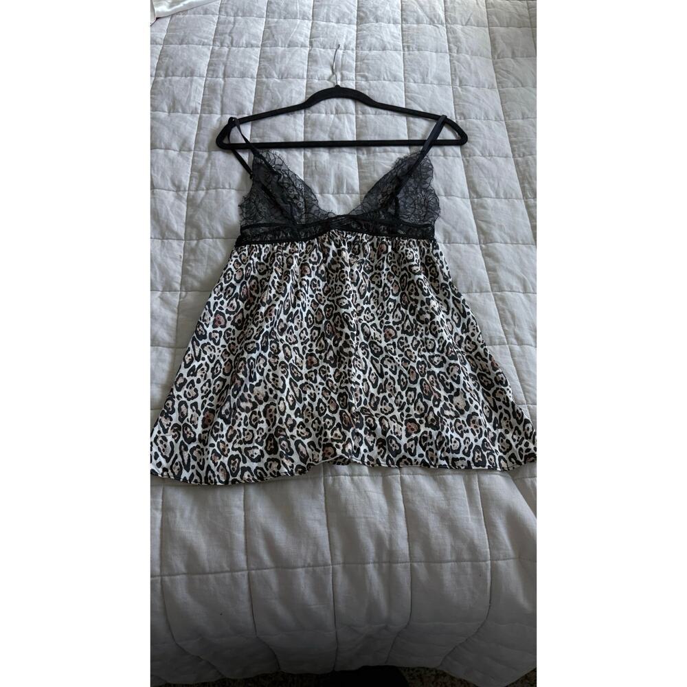 VTG Sheer Babydoll Top Leopard Satin Black Lace Victoria Secret Medium Vixen
